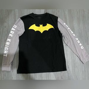 Batman Long Sleeve Shirt (adult Medium Size)